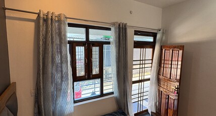 Hotel chopta view Room Type - Bedroom 4