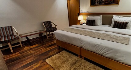 HOTEL LE SEASONS Room Type - Premium room