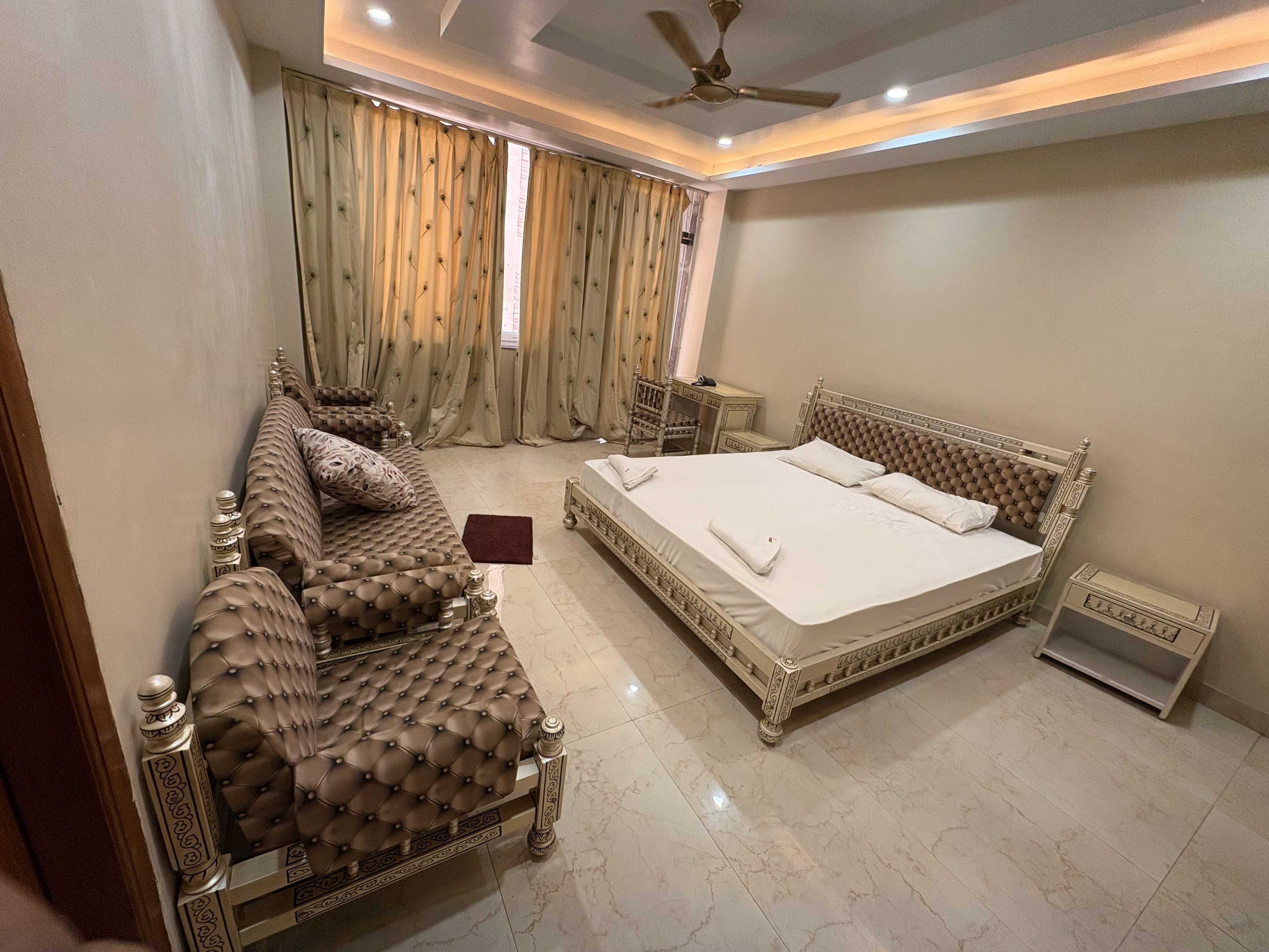 ISKCON Guest House - Tap to explore photos