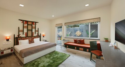 Palm Beach Hotel & Resort Room Type - Art and Craft Superior Room