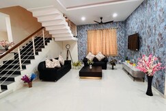 Premium Villa Stay Near the Airport Perfect for Families & Business Travelers