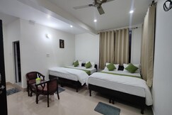 Hotel Manokamna Palace