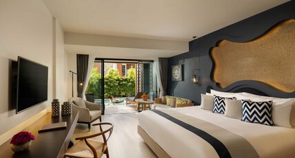 Avista Grande Phuket Karon - MGallery Room Type - Deluxe Suite Pool Access, Garden View, 1 King Bed Avista Grande Phuket Karon - MGallery Room Type - Deluxe Suite Pool Access, Garden View, 1 King Bed