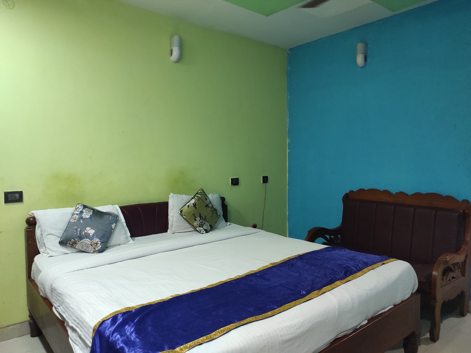 Manikanta Residency | Near Airport - Tap to explore photos