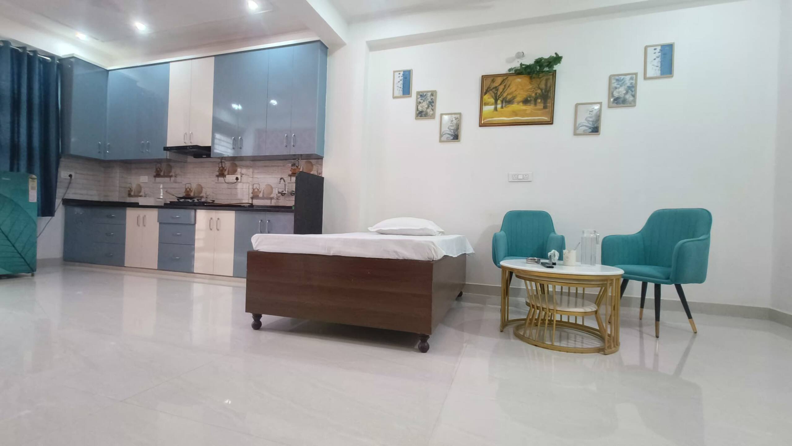 Divya Sadan A Comfy 01 BHK Homestay - Tap to explore photos