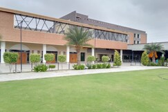 The Grand Padma Resort & Spa