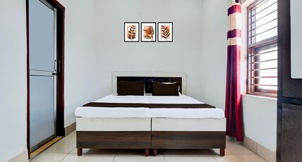 Hotel O NRI Guest House Room Type - Classic