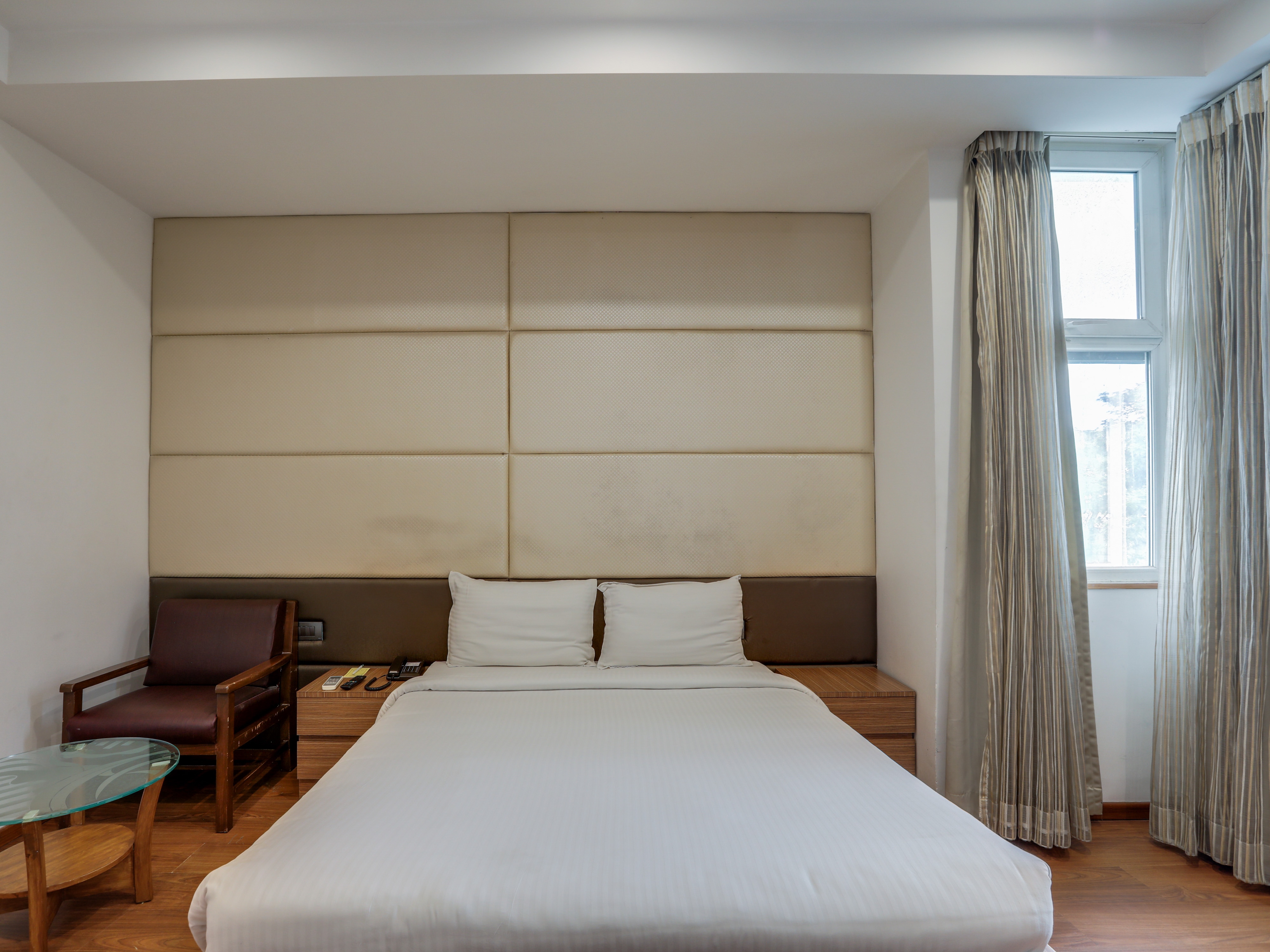 Brownstar Boutique Hotel - Tap to explore photos