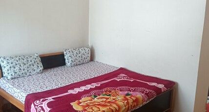 Hotel aman inn and restaurant Room Type - Non AC basic Bedroom 5
