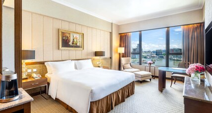 Sofitel Macau At Ponte 16 Room Type - SUPERIOR ROOM, 1 King-size Bed, City Views