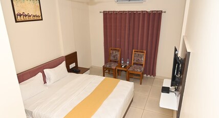HOTEL M PORT Room Type - DELUXE ROOM