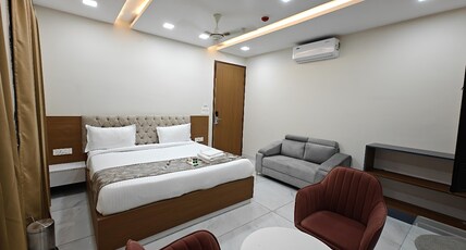 Hotel Arsh Rukmani Room Type - Suite Room with Living Area
