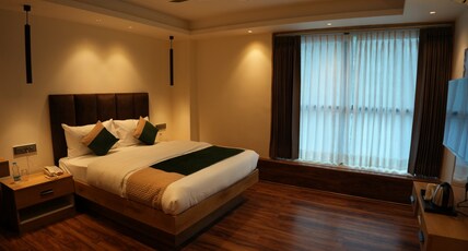 Trevon Twin Tree Inn Room Type - Deluxe AC Room