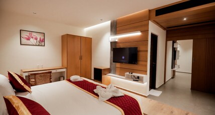 Ritz Avenue Room Type - Deluxe Room