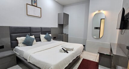 Hotel HR Town Room Type - Deluxe Room