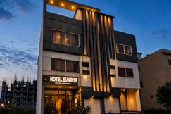 Hotel Sunrise