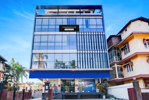 Super Townhouse Bhangagarh Bus Terminal Formerly The Rudra Inn