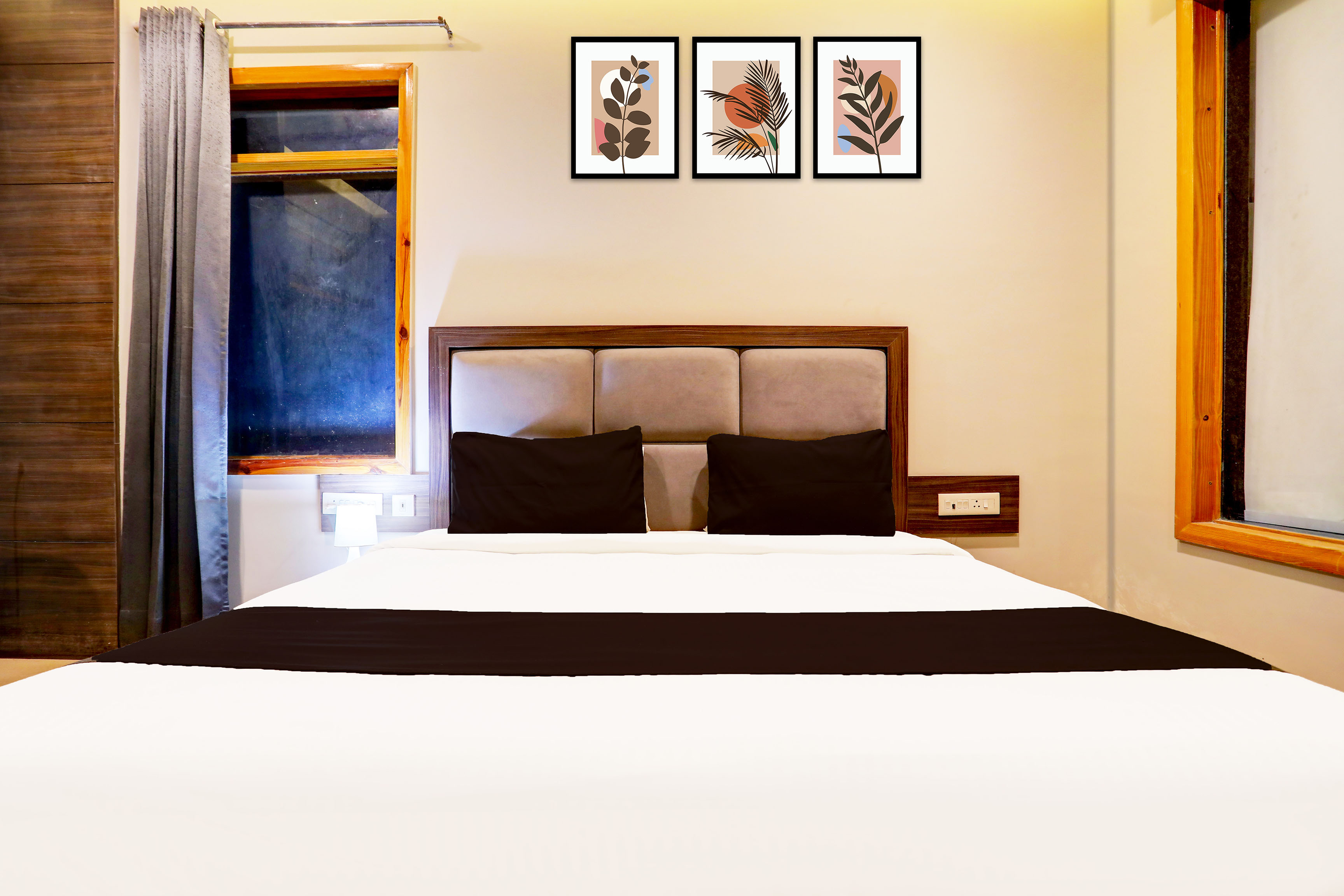 Super Collection O Alwar Formerly Hotel Ashoka - Tap to explore photos