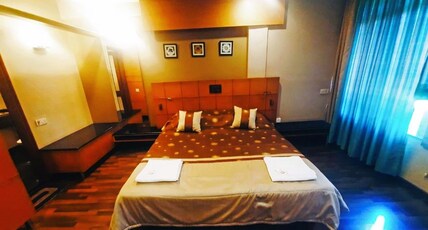 Hotel Sanman Deluxe Room Type - Sanman Presidential Suit AC