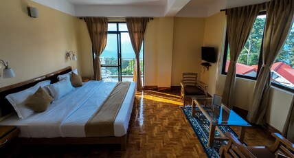 Pine Haven Resorts Room Type - Deluxe Mountain View with Balcony
