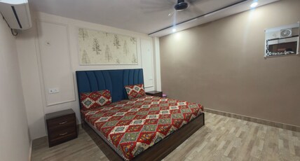 Park's Hotel Room Type - BEDROOM 204 - AC ROOM