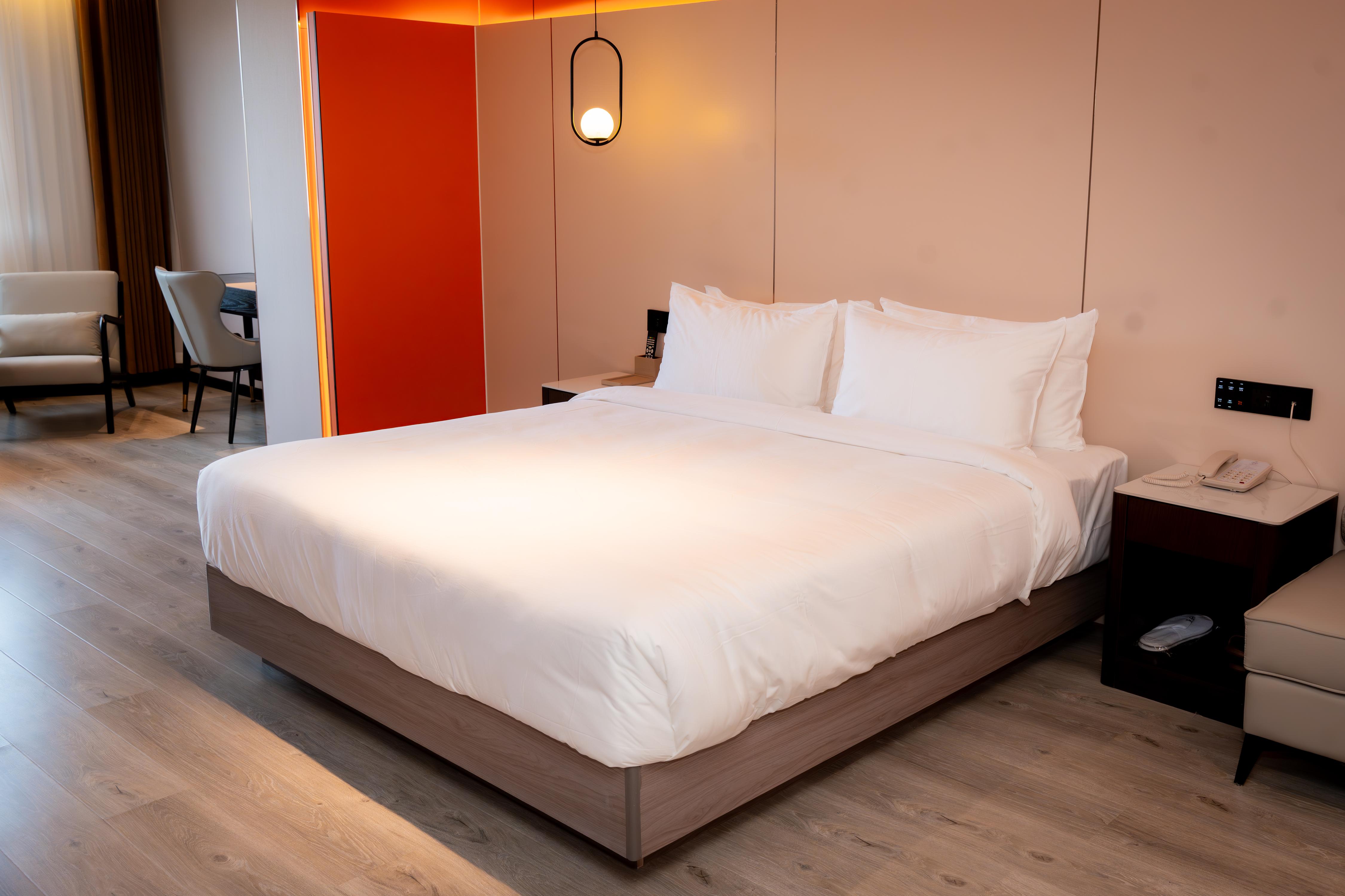 Jiuding Joy Hotel - Tap to explore photos