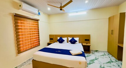 Breeza Residency Room Type - Deluxe Room