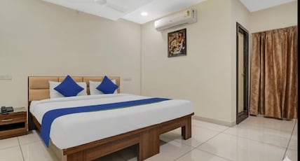 SHIVOM RESIDENCY Gachibowli Room Type - DELUXE ROOM WITH TWIN BED SHIVOM RESIDENCY Gachibowli Room Type - DELUXE ROOM WITH TWIN BED