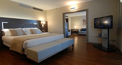 Ramada Plaza Milano Room Type - Suite double/twin