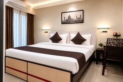 Hotel Moon Year, Lucknow