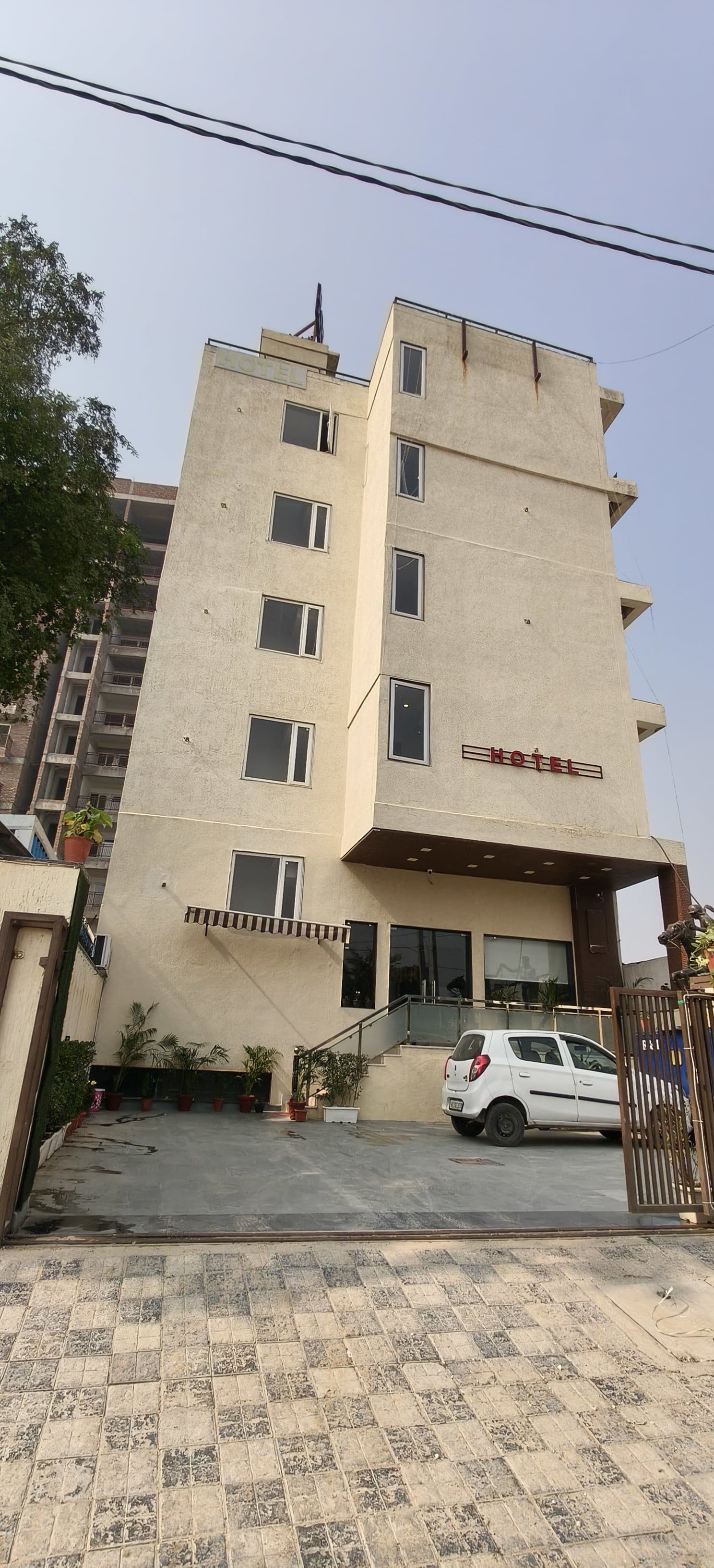 Tushar Group of Hotels - Polo Inn Sez - Tap to explore photos