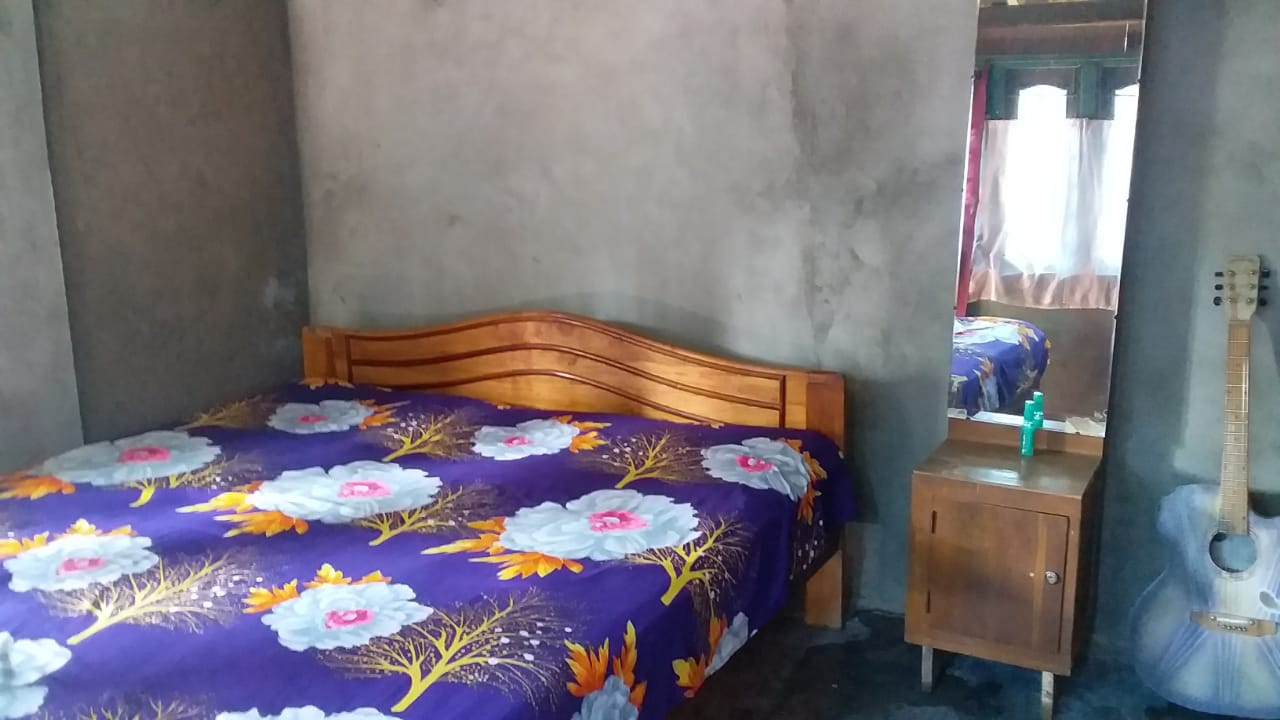 Dhun Pech Home Stay - Tap to explore photos