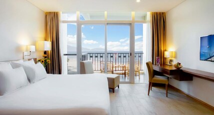 Sandy Beach Non Nuoc Resort Room Type - Premium Deluxe Double Room with Balcony - Ocean View Sandy Beach Non Nuoc Resort Room Type - Premium Deluxe Double Room with Balcony - Ocean View