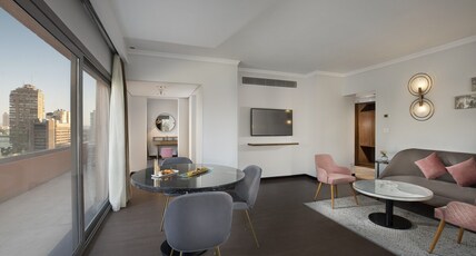 V Hotel Cairo Room Type - Executive Twin Room