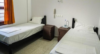 PLANET RESIDENCY Room Type - Budget Double Room-Non Ac