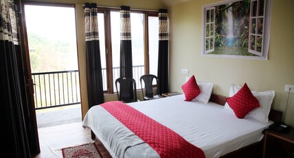 Hotel Pandav Meditation and Tourist Palace Room Type - Semi-Deluxe Room