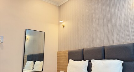 The Hotel Phoenix Inn Room Type - Super Deluxe Room