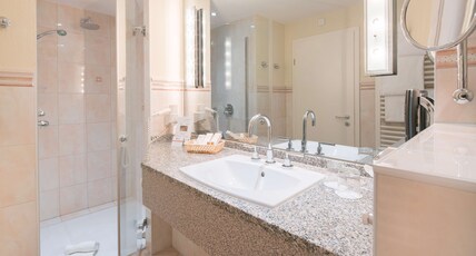 Best Western Plus Ostseehotel Waldschloesschen Room Type - Suite-1 Double Bed, Separate Building, Separate Living Area, Sheltered Loggia, Bathrobe And Slippers