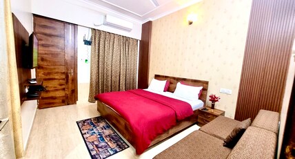 Yogvan Luxury 1BHK Apartments @Tapovan Room Type - Entire 1BHK Studio Apartment