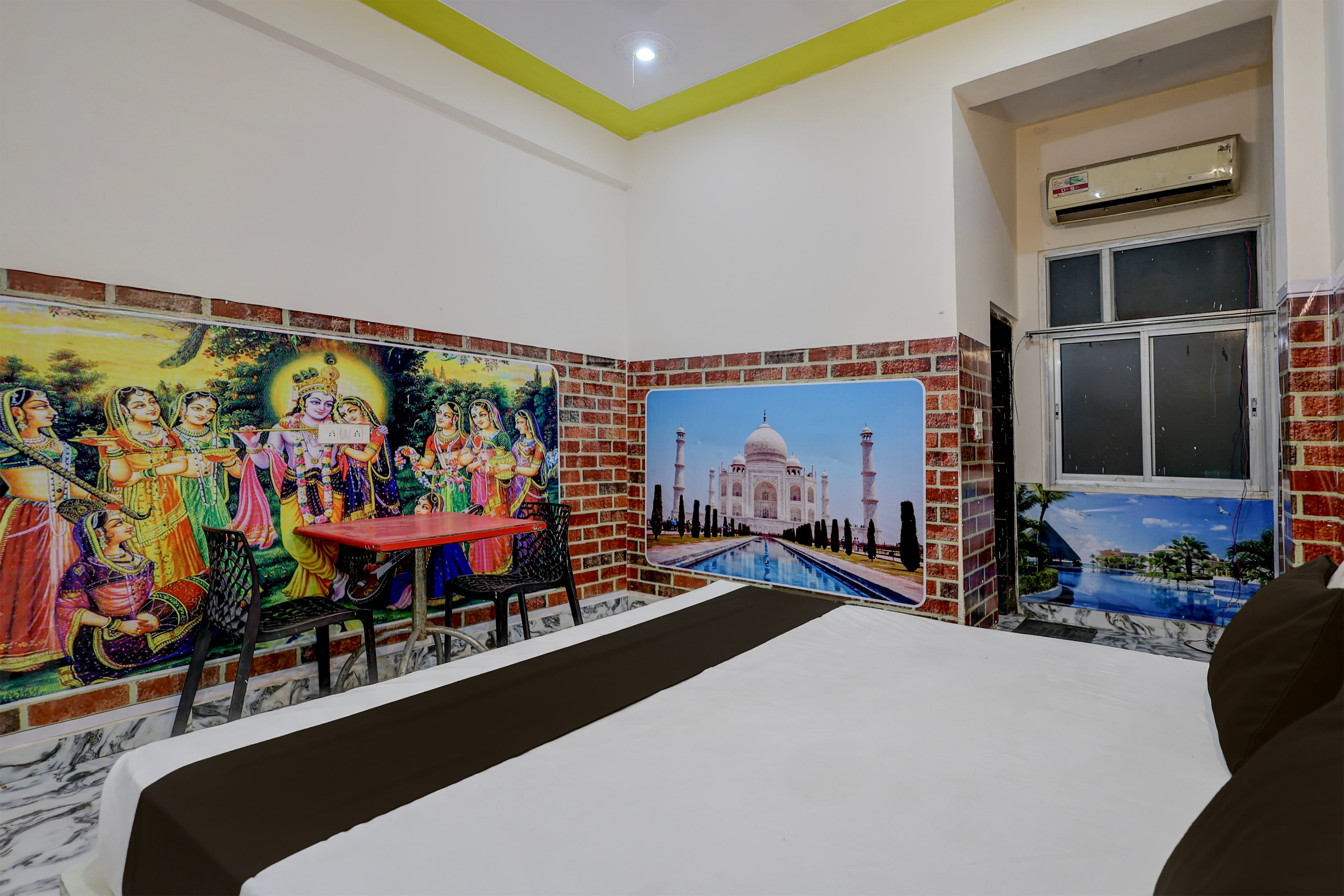 Spot On Shukhdev Hotel - Tap to explore photos
