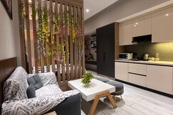 Rooms of Silver Petals 01 with Balcony view