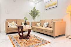 Serene 3BHK Fully Equipped Apt Central Hyderabad