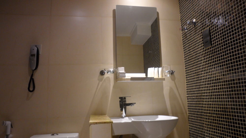 Mark Inn Hotel Deira - Tap to explore photos