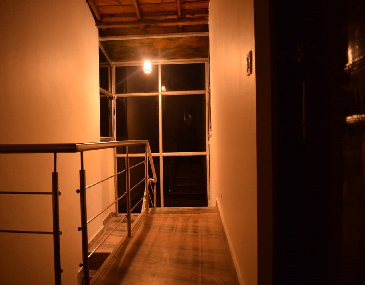 HD View Point | Rooms & Wi-Fi - Tap to explore photos