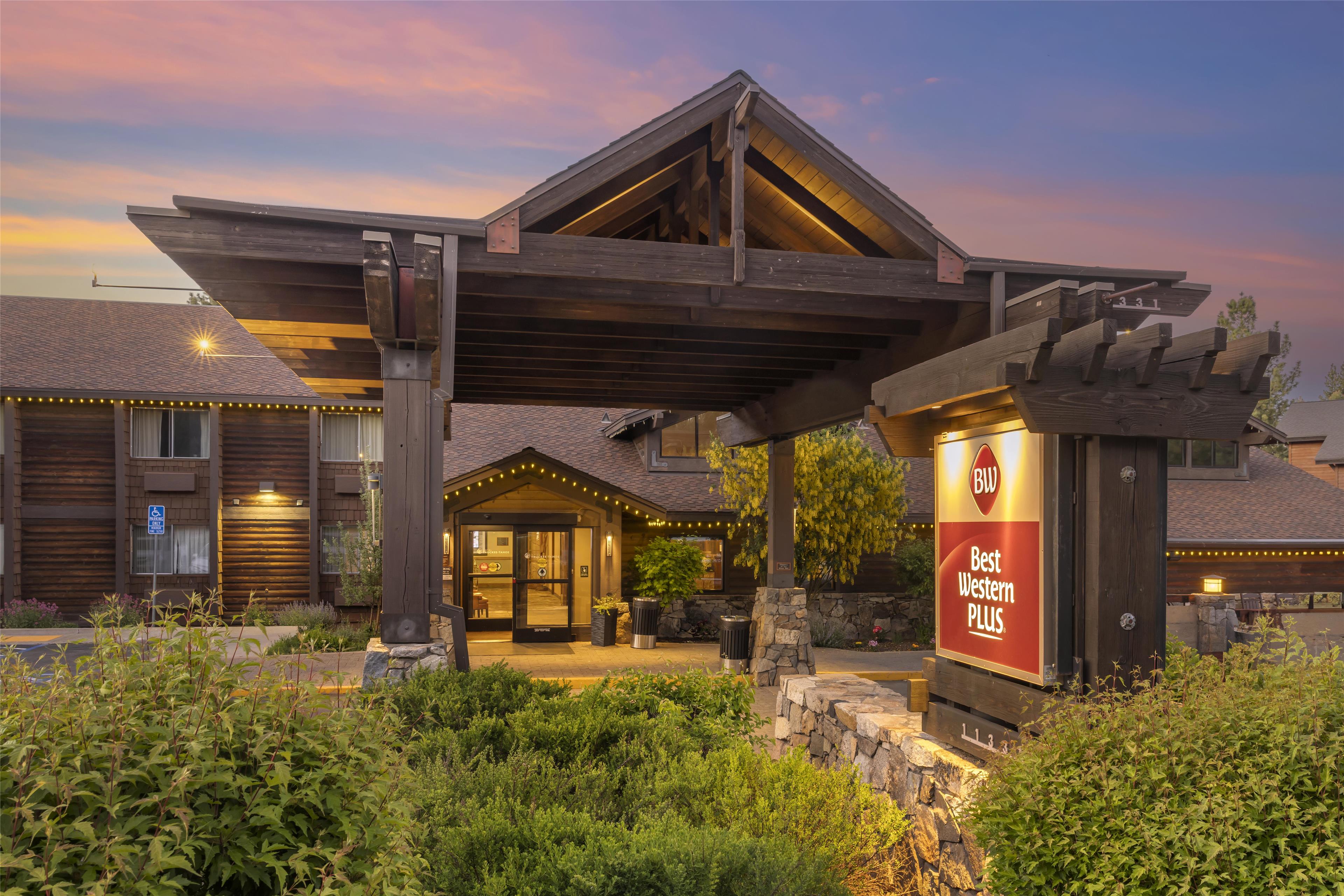 Best Western Plus Truckee-Tahoe Hotel - Tap to explore photos