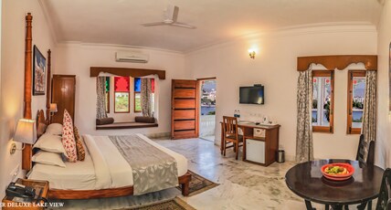 Hotel Indra Niwas (Pure Vegetarian) Room Type - Super Deluxe Lake-Facing Room