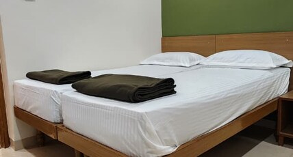 SRI KRISHNA LODGE Room Type - PREMIUM DOUBLE ROOM