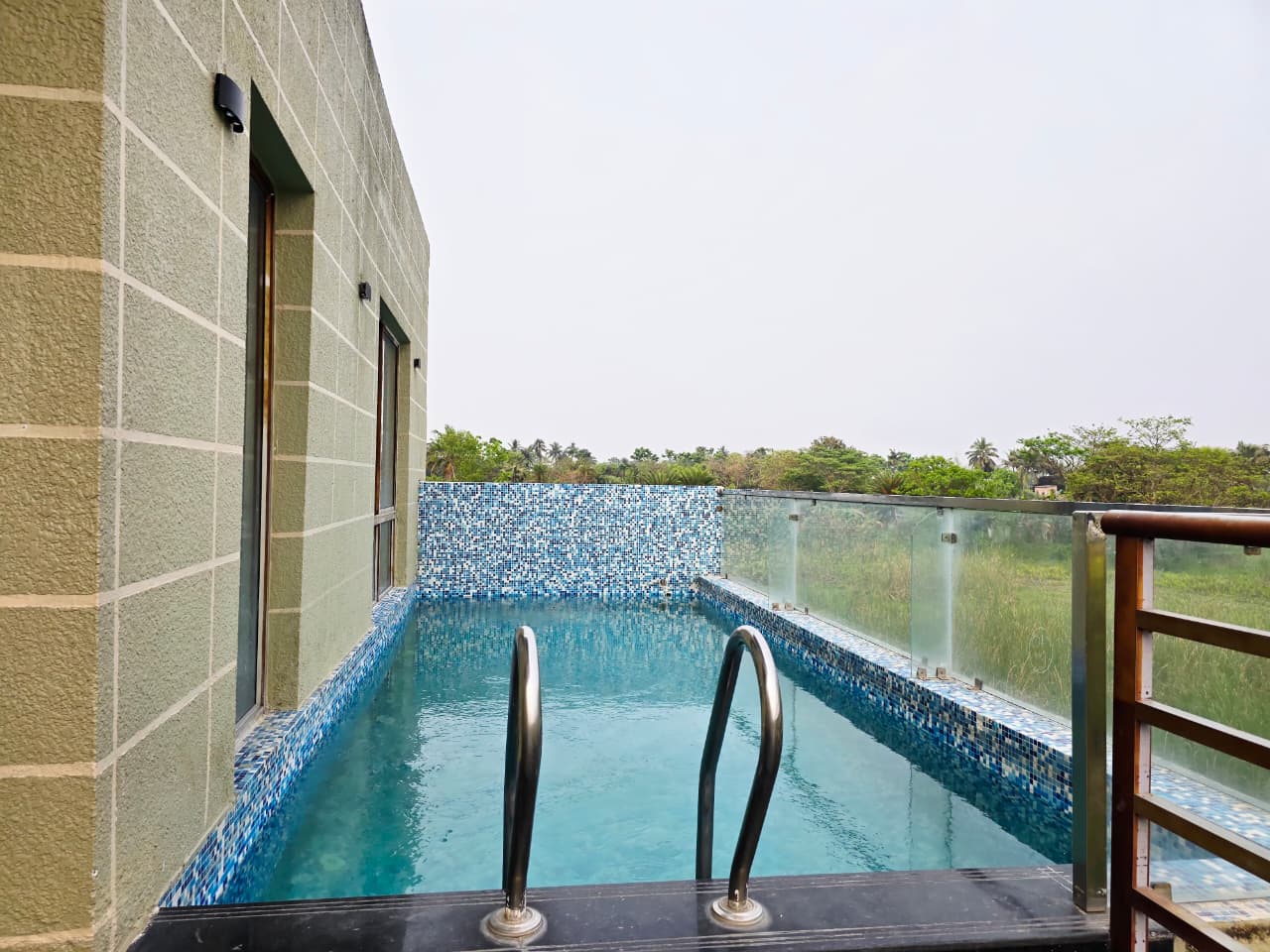 MeerahMahal || Entire Luxurious Aqua Golf Villa -32 - Tap to explore photos