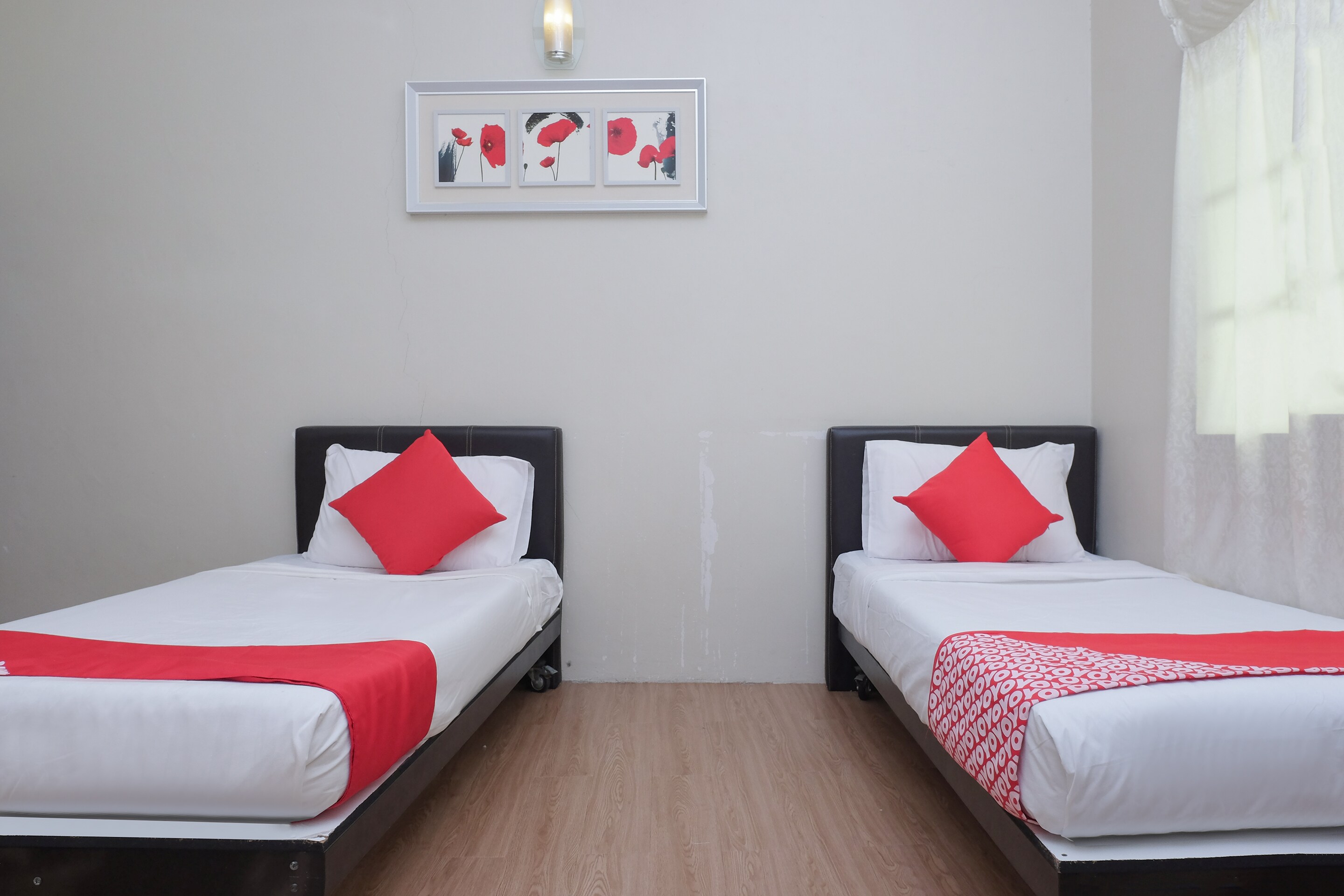 Hotel O Kay Inn Kerteh - Tap to explore photos
