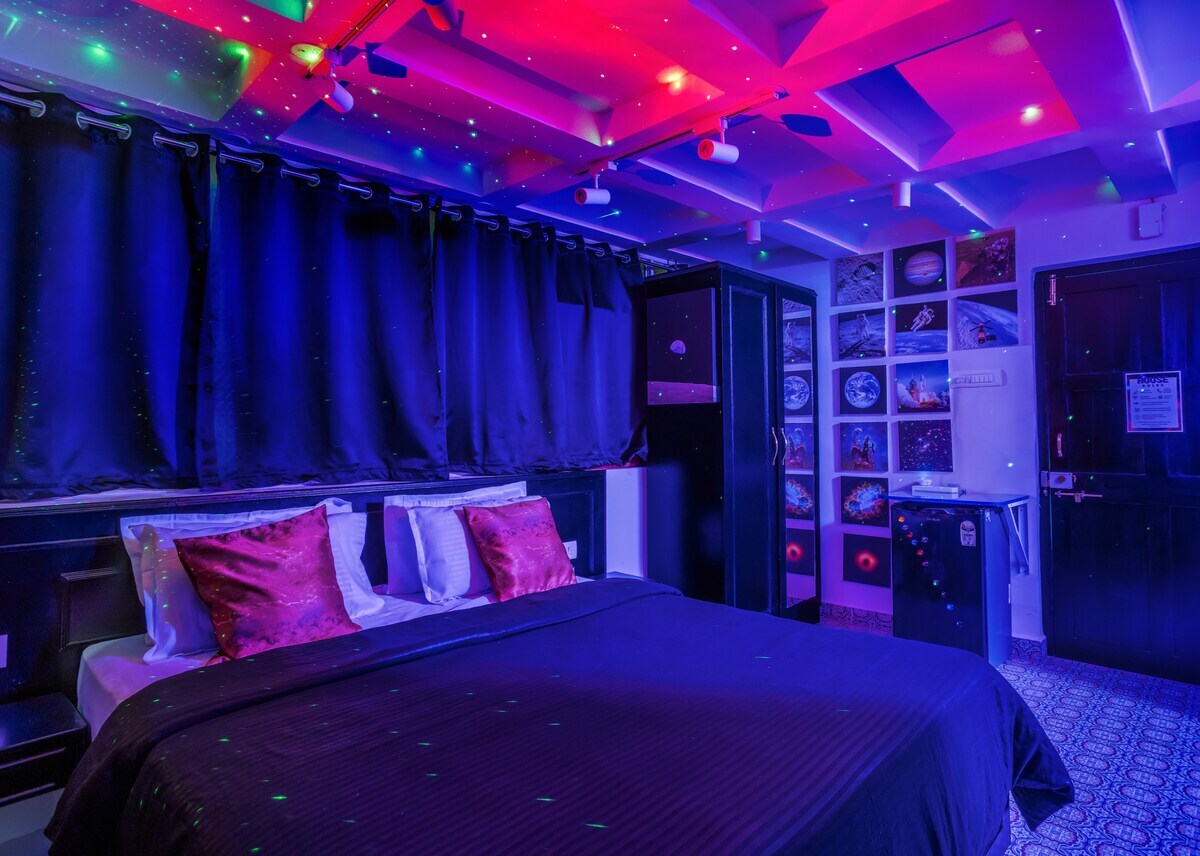 Wondery Space Studio | Free OTTs | 1Km to Beach | Pooll - Tap to explore photos
